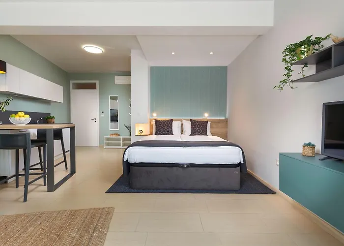 Favola Center Studio, Free Parking, Beach *